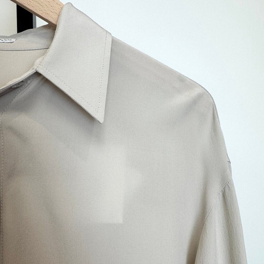 BRUNELLO CUCINELLI Beige Silk Button Up Collared Blouse M NEW Hidden Placket LS - Picture 2 of 8